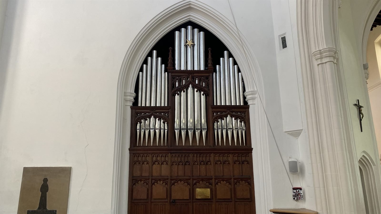 The Hill organ of St Mary's in its carved Gothic case