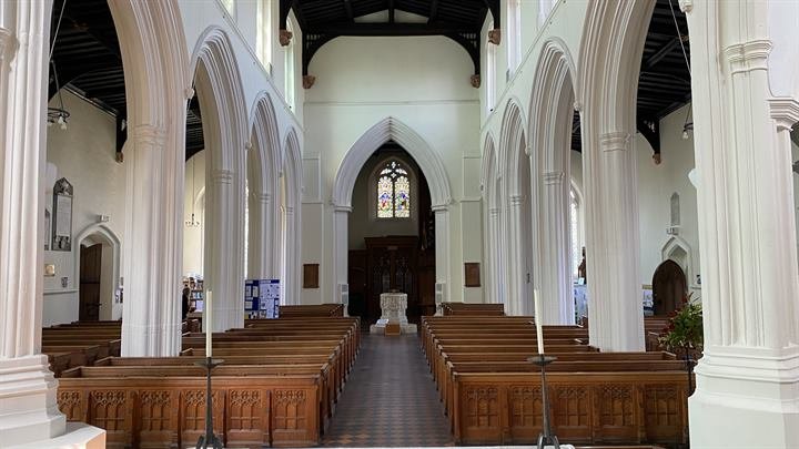 The nave and arcade of St Mary's